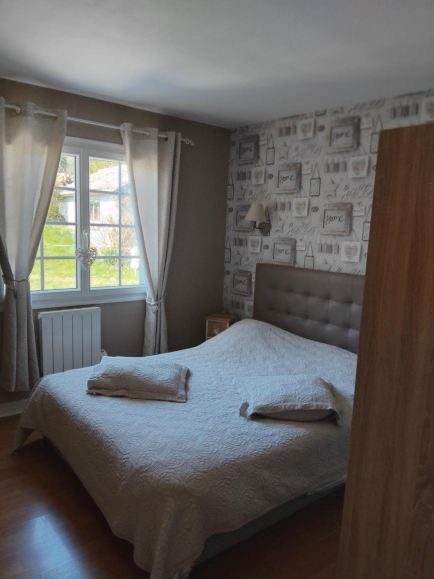 Doudeauville Gite De La Souche Avec Jacuzzi מראה חיצוני תמונה